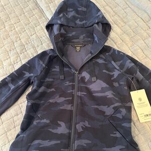 Athleta NWT Triumph Blue Printed Hoodie Size Small